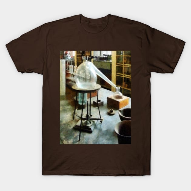 Chemists - Retort in Chem Lab T-Shirt by SusanSavad